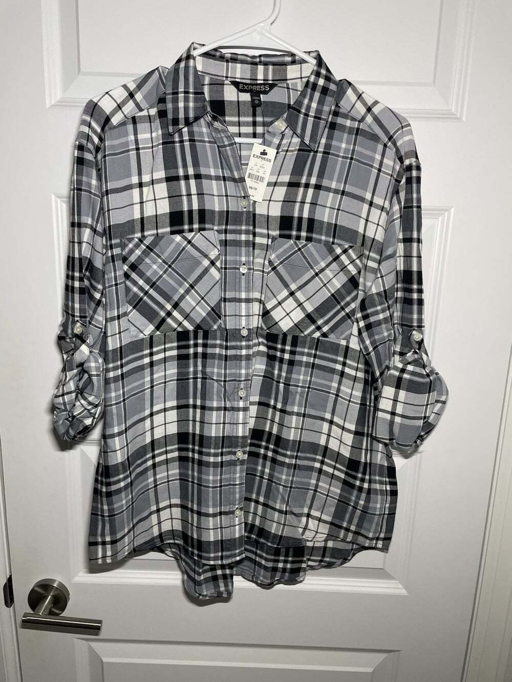 New Express Portofino Women XS Black/Gray/White Plaid Button Roll Tab Long Shirt